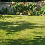 Chez Fabienne Et Olivier, Privative Avec Sdb Et Wc, Baie Du Mont Saint Michel Privatunterkunft *
