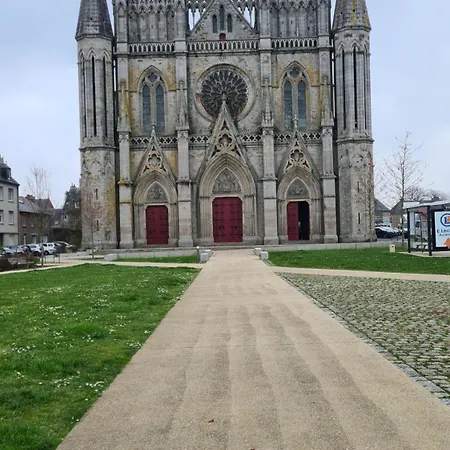 Chez Fabienne Et Olivier, Privative Avec Sdb Et Wc, Baie Du Mont Saint Michel Avranches