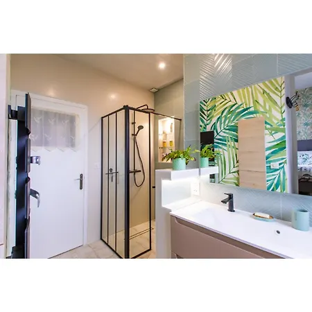 Alloggio in famiglia Chez Fabienne Et Olivier, Privative Avec Sdb Et Wc, Baie Du Mont Saint Michel