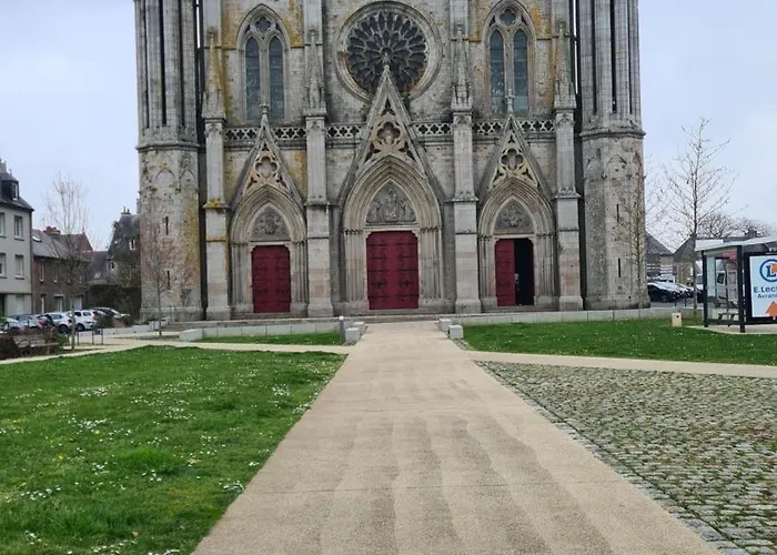 Chez Fabienne Et Olivier, Privative Avec Sdb Et Wc, Baie Du Mont Saint Michel Avranches