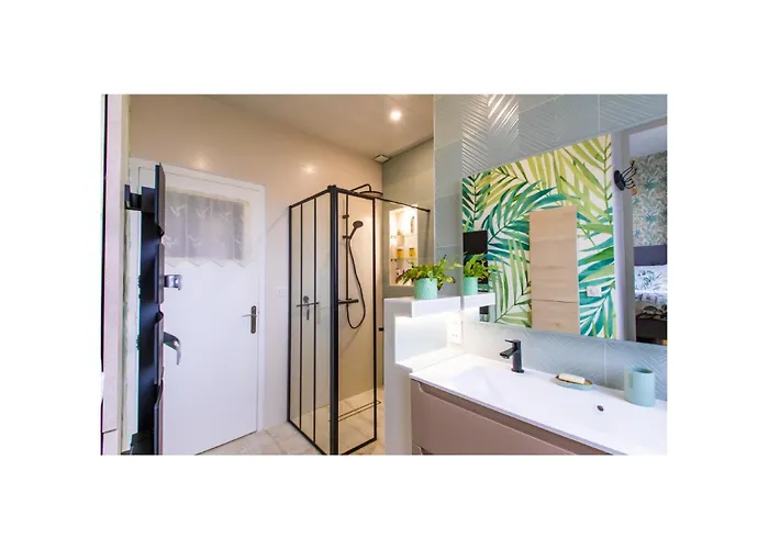 Alloggio in famiglia Chez Fabienne Et Olivier, Privative Avec Sdb Et Wc, Baie Du Mont Saint Michel